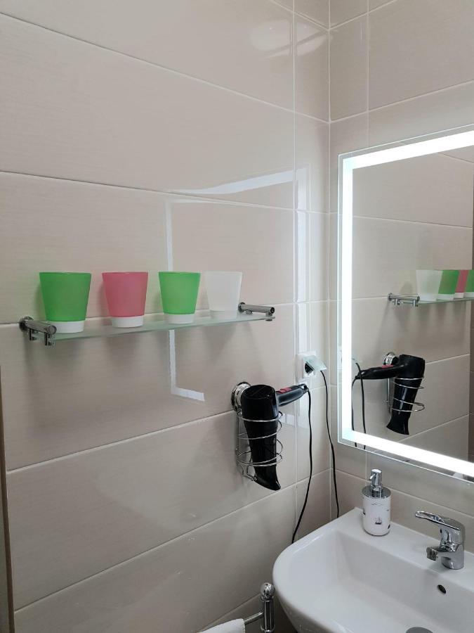 Apartment Sunshine - Golfplayer And Holidays Lagos Bagian luar foto